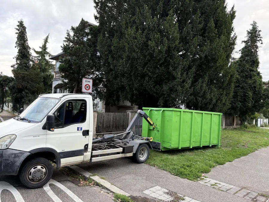 Réalisation Speedbenne : camion et benne en intervention en Alsace
